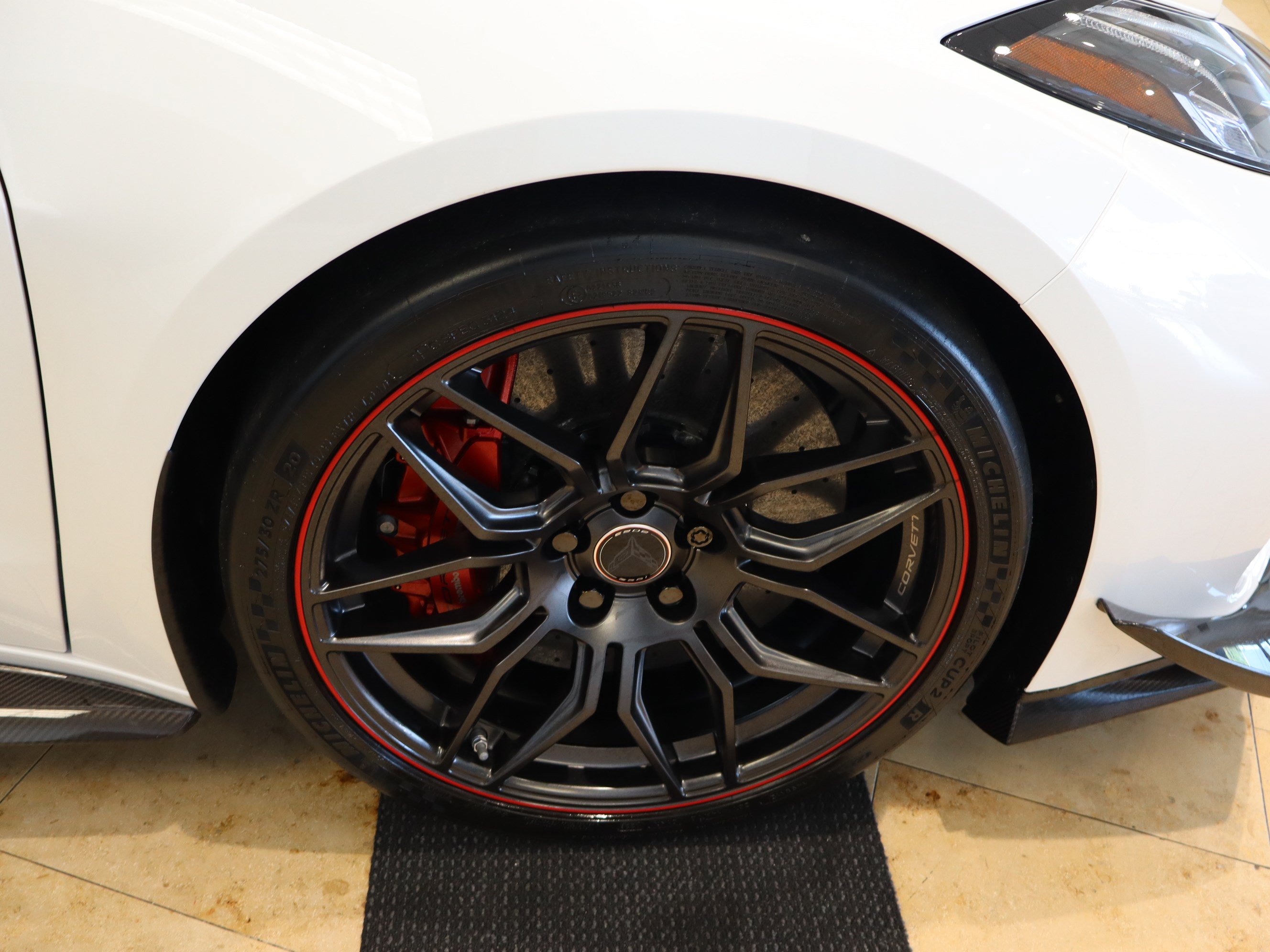 Used 2023 Chevrolet Corvette Z06 w/ Z07 Performance Package RWD image 35