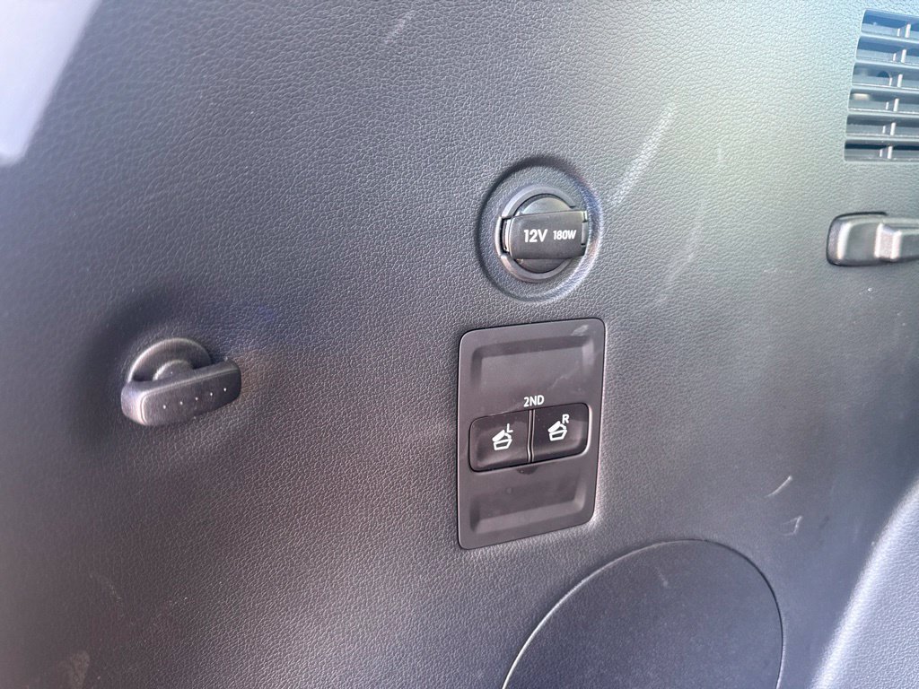 Used 2025 Hyundai Palisade SEL AWD/4WD image 32