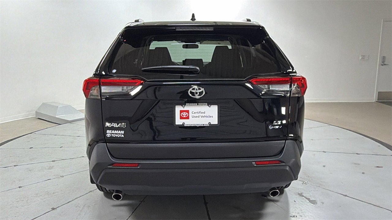 Certified 2025 Toyota RAV4 LE image 4
