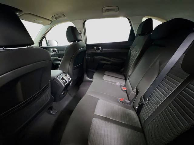 New 2026 Kia Sorento LX image 23