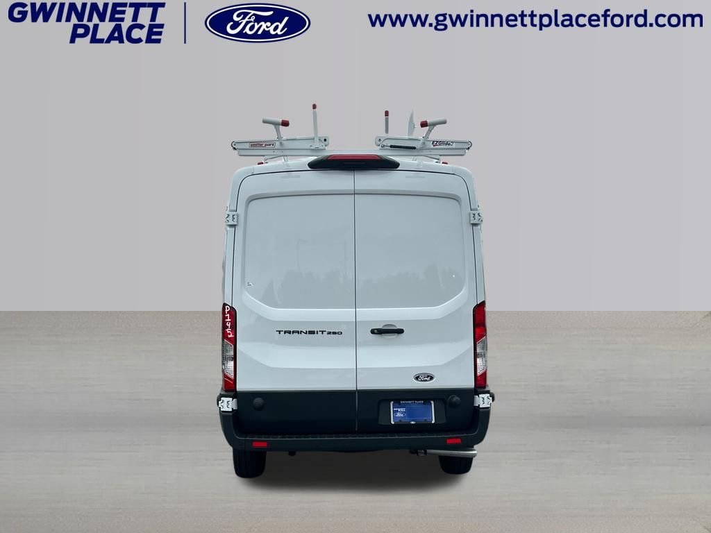 New 2026 Ford Transit 250 148 Medium Roof w/ Load Area Protection Package RWD image 7