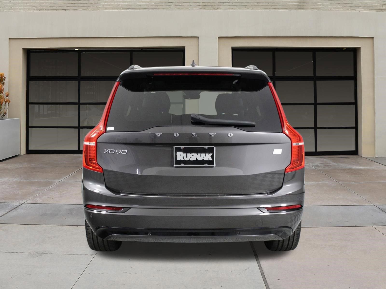 Certified 2023 Volvo XC90 T8 Plus w/ Protection Package Premier image 5