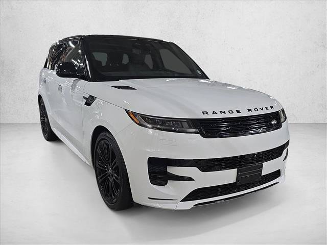 Used 2024 Land Rover Range Rover Sport Dynamic SE AWD/4WD image 3