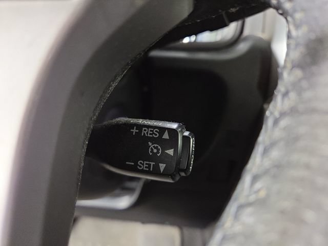 Used 2019 Toyota 4Runner SR5 Premium AWD/4WD image 26