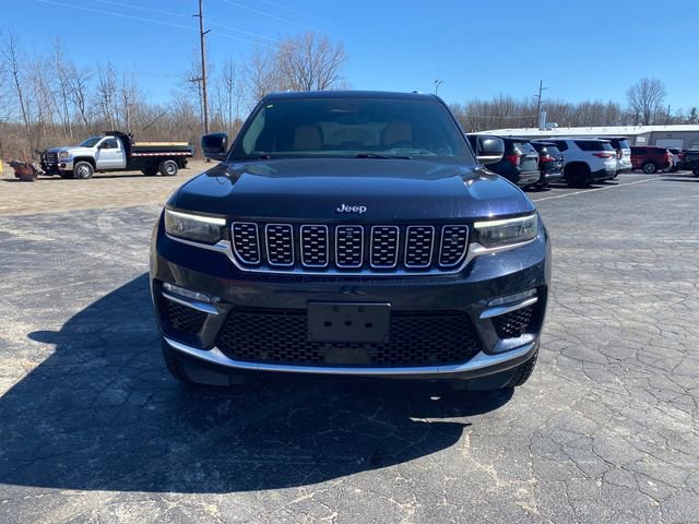 Used 2023 Jeep Grand Cherokee Summit w/ Rear Seat Video Group I AWD/4WD image 11