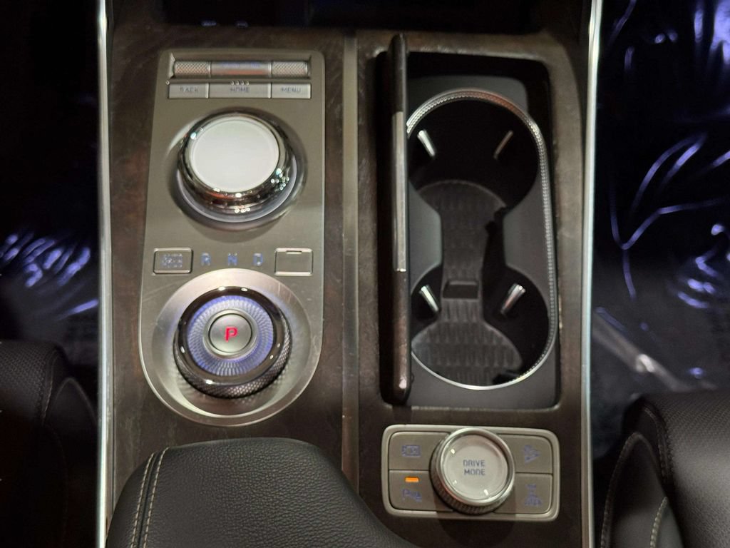 Used 2024 Genesis GV80 3.5T AWD/4WD image 19