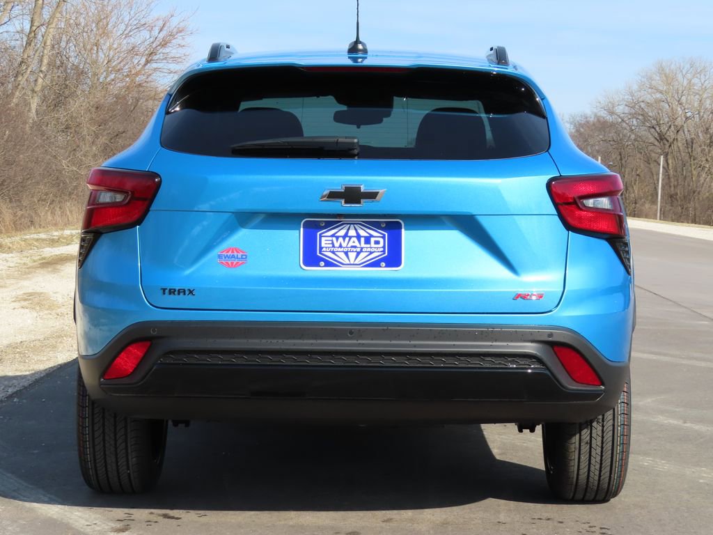 New 2026 Chevrolet Trax RS w/ Sunroof Package image 17