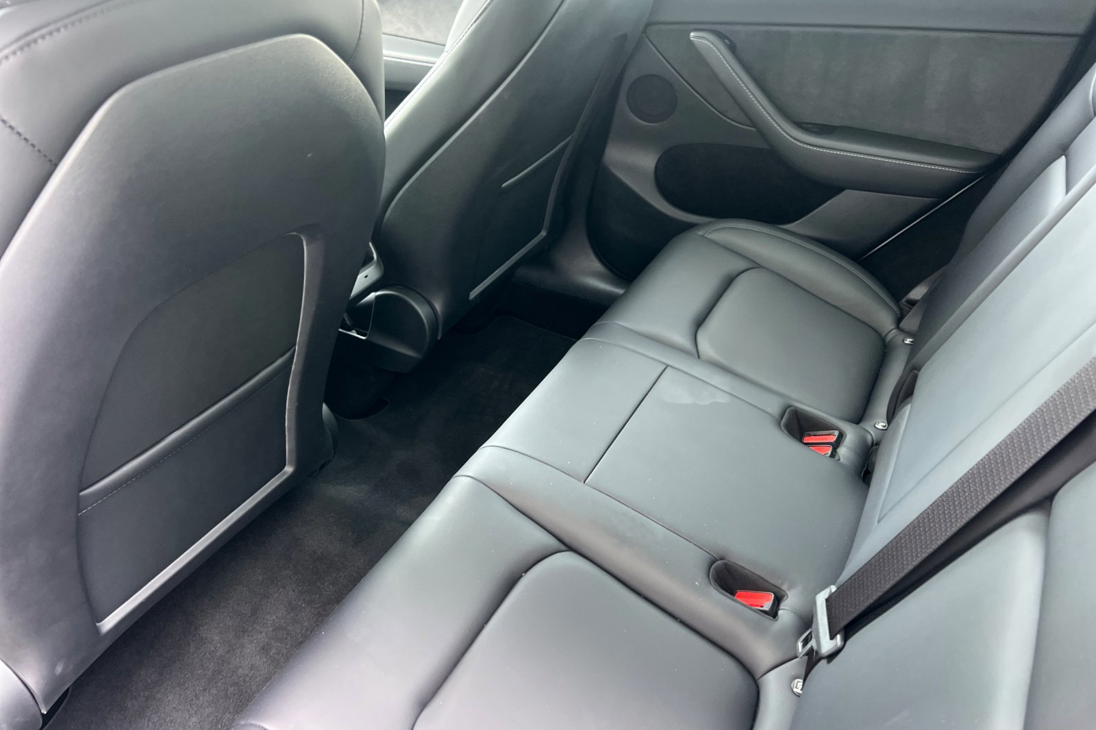 Used 2023 Tesla Model Y Performance image 12