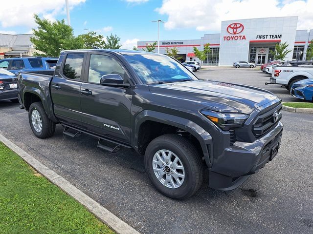 New 2026 Toyota Tacoma SR5 AWD/4WD image 4