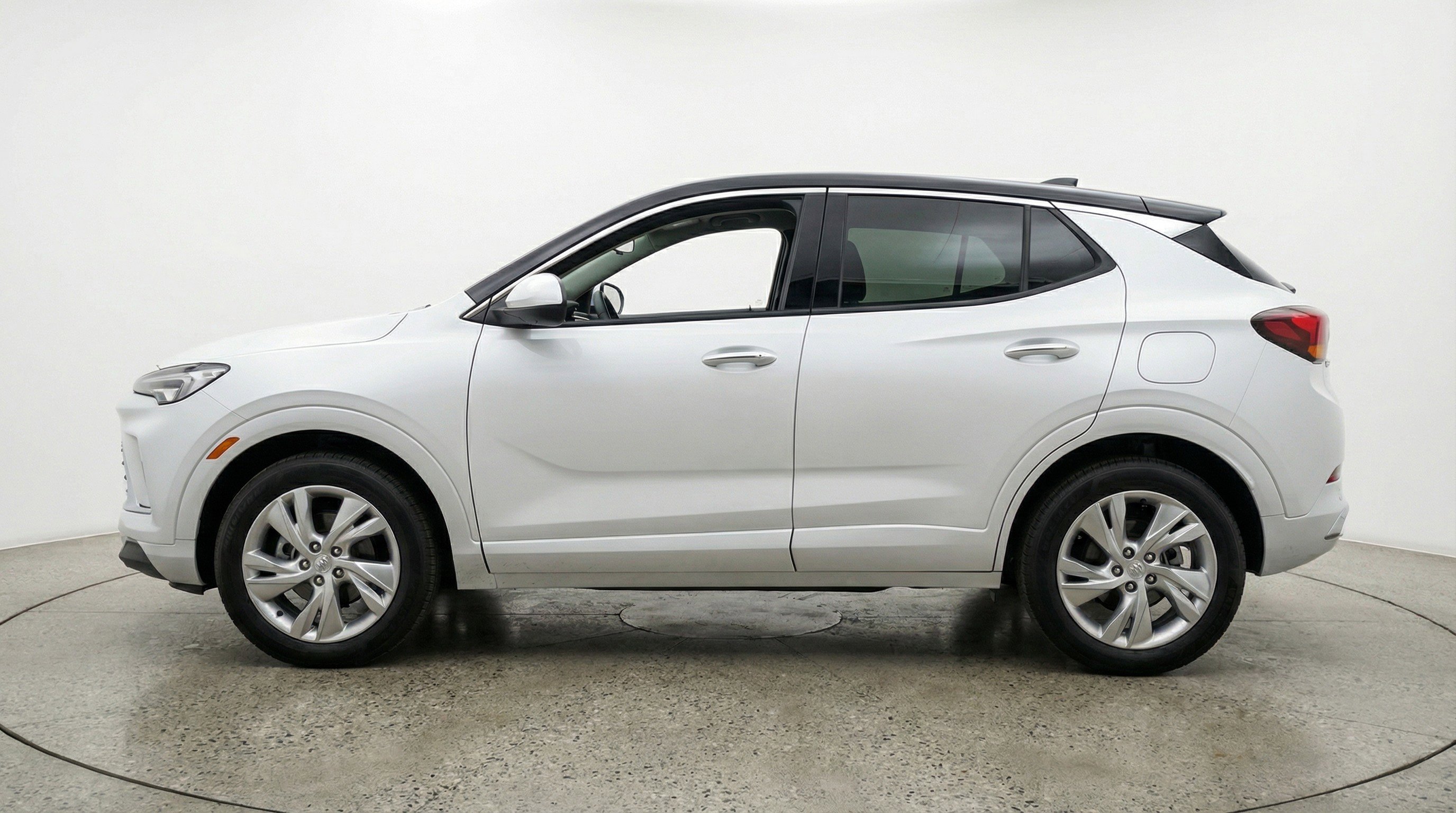 Used 2025 Buick Encore GX Preferred image 5