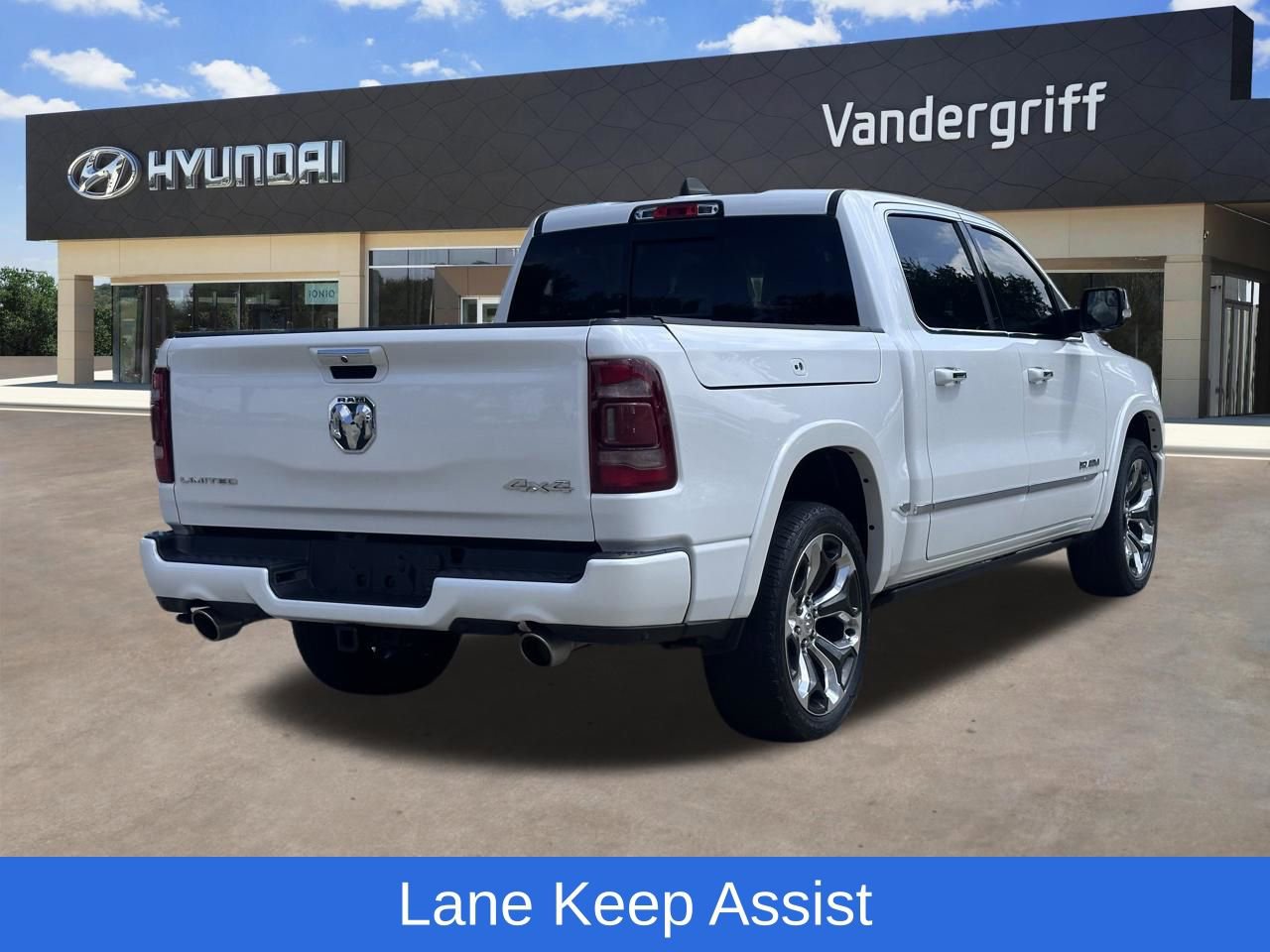 Used 2020 RAM 1500 Limited AWD/4WD image 16