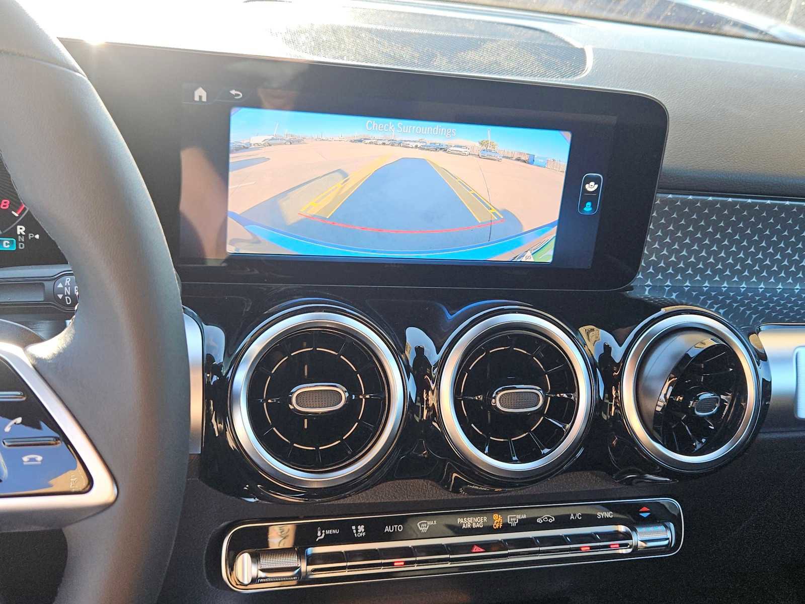 New 2026 Mercedes-Benz GLB 250 image 18