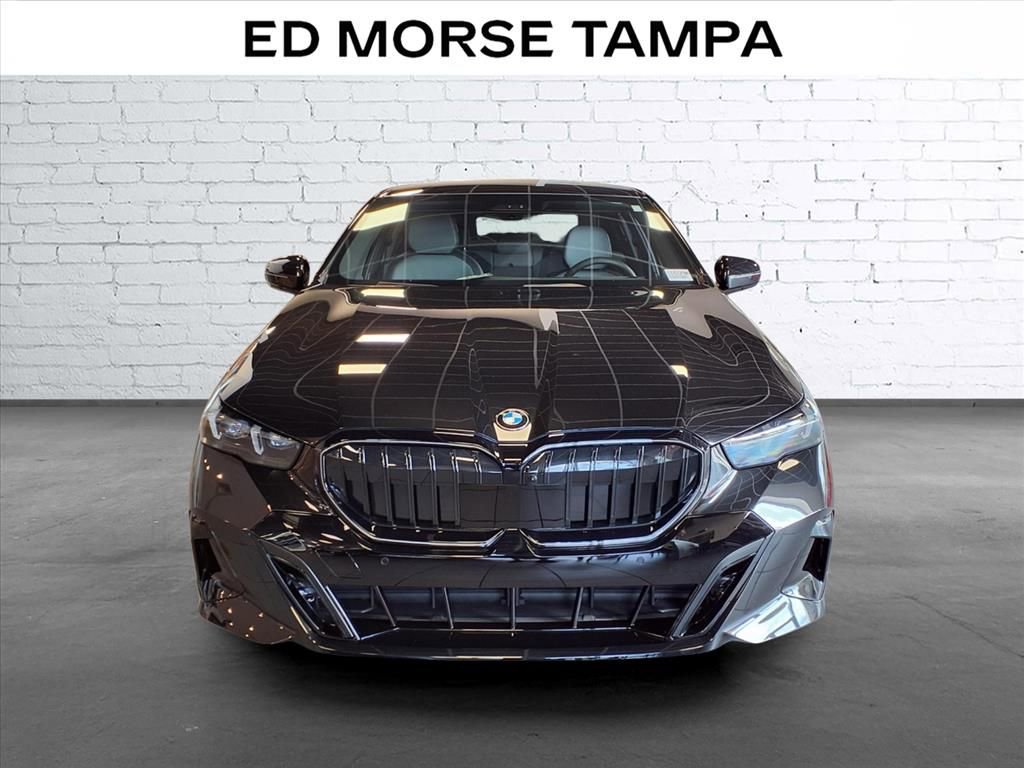 Used 2024 BMW 540i xDrive w/ Executive Package AWD/4WD image 6