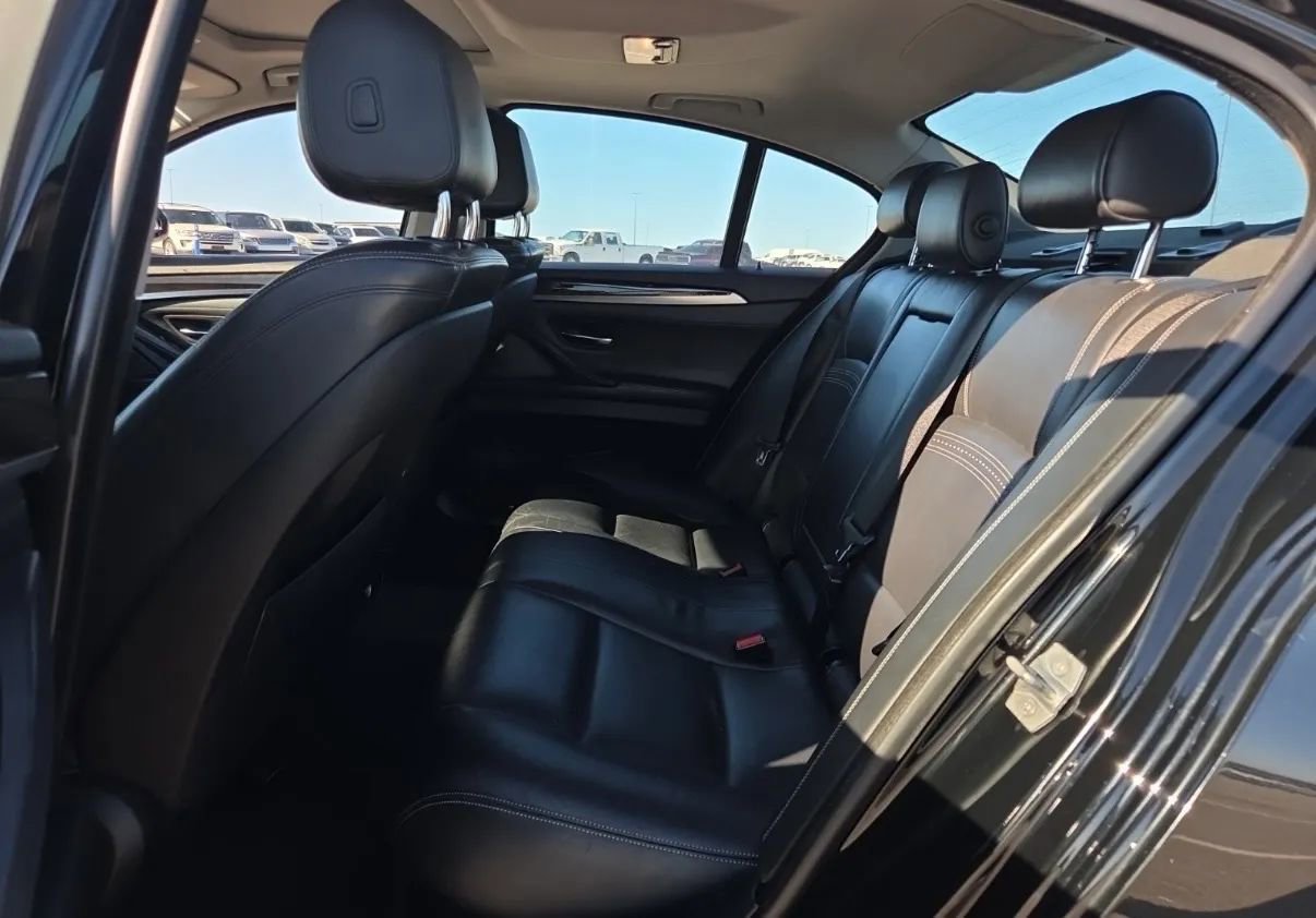 Used 2015 BMW 528i Sedan image 14