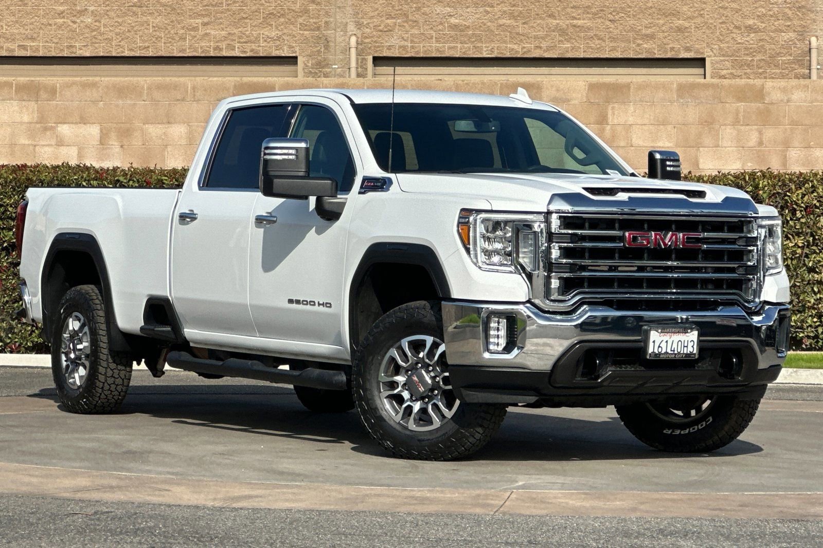 Certified 2021 GMC Sierra 2500 SLT w/ SLT Convenience Package image 2