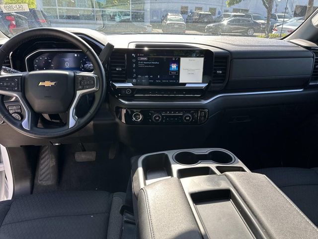 Used 2022 Chevrolet Silverado 1500 LT AWD/4WD image 20