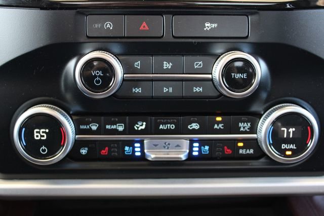 Used 2024 Ford Expedition Limited AWD/4WD image 20