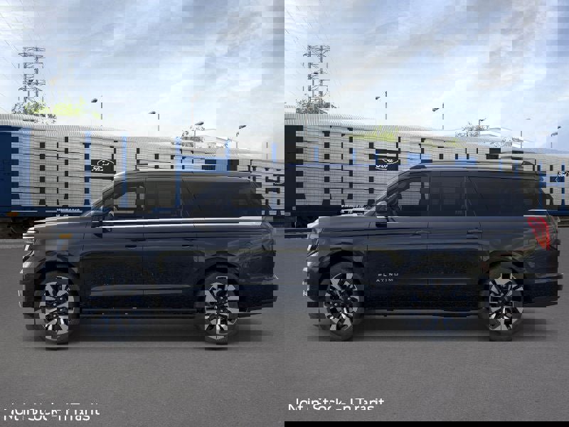 New 2025 Ford Expedition Max Platinum image 4