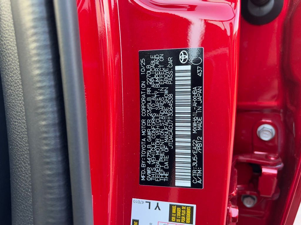 New 2026 Toyota Prius Plug-In Hybrid FWD image 27