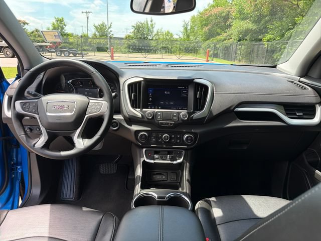 Used 2024 GMC Terrain SLT FWD image 14