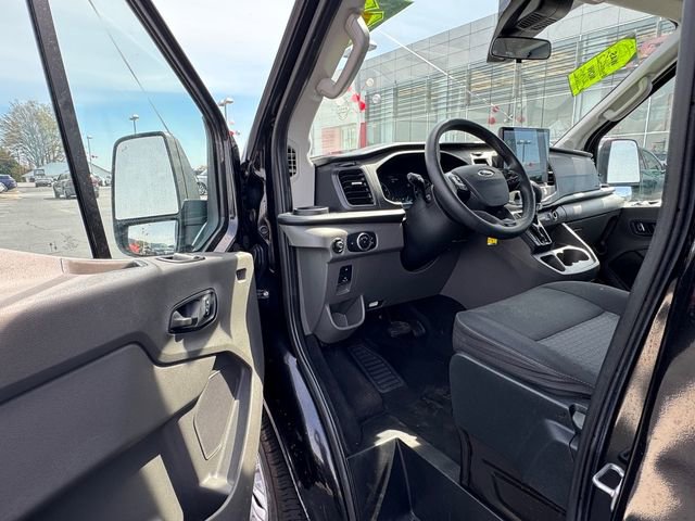 Used 2022 Ford Transit 350 XLT image 17