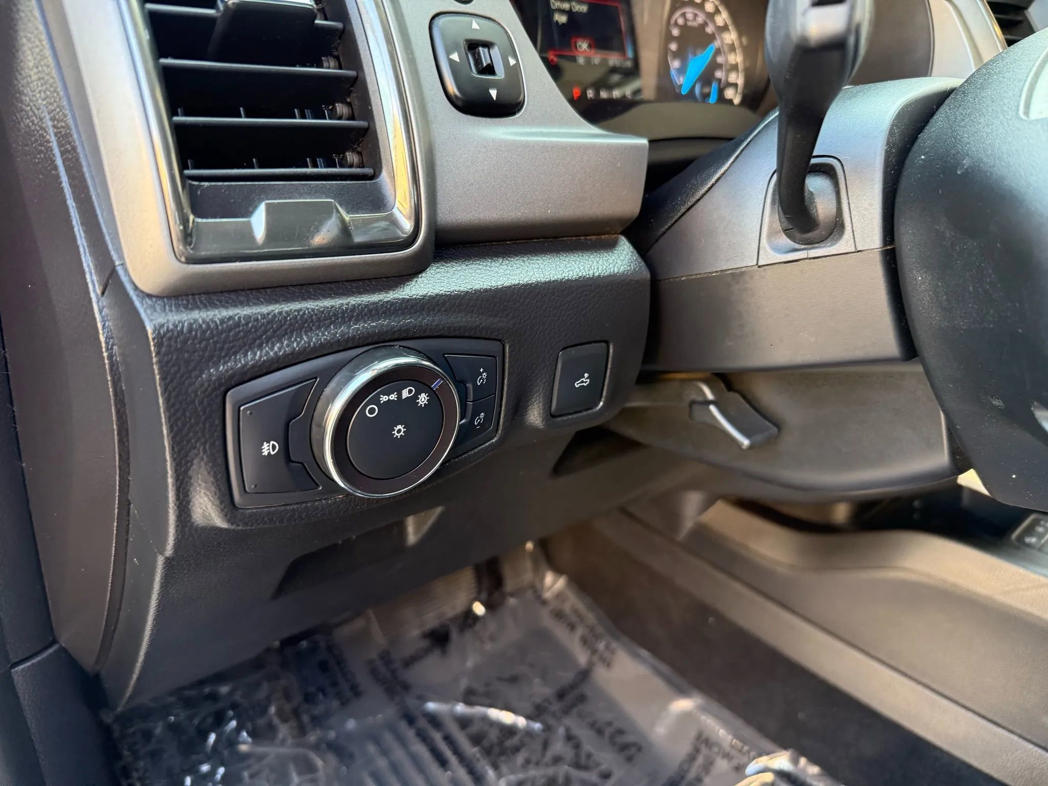 Used 2019 Ford Ranger XLT w/ FX4 Off-Road Package image 11