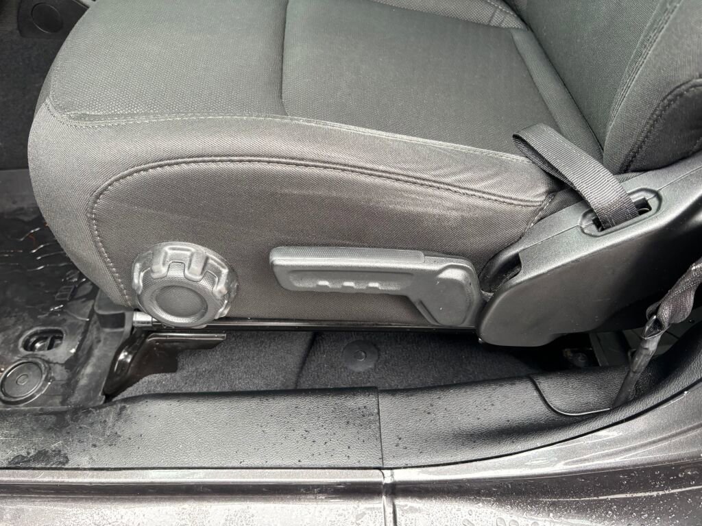 Used 2018 Jeep Wrangler Unlimited Sport S image 20