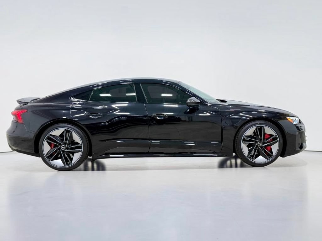 Used 2022 Audi RS e-tron GT w/ Year 1 Package AWD/4WD image 13