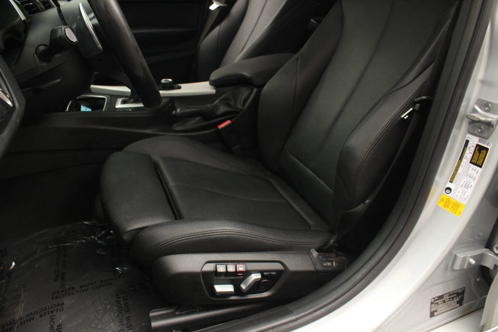 Used 2018 BMW 330i Sedan RWD image 17