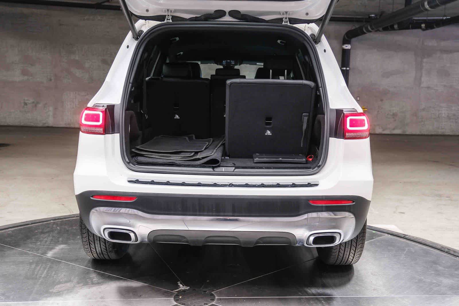 Used 2021 Mercedes-Benz GLB 250 image 31
