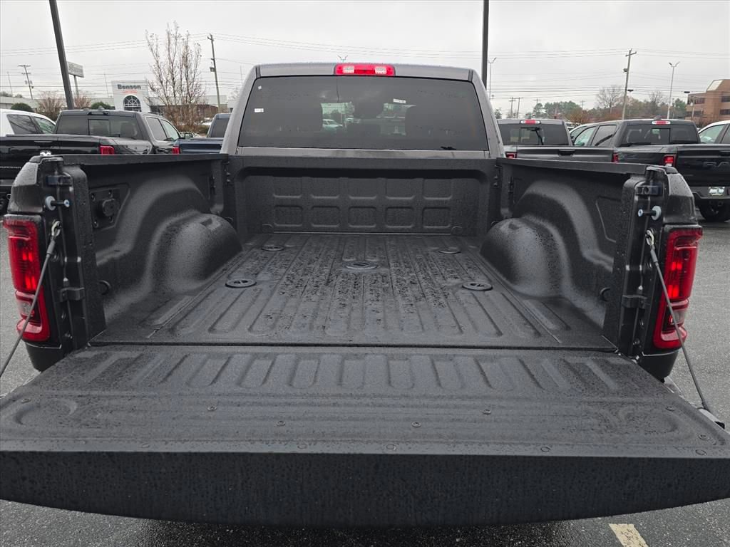 New 2026 RAM 2500 Big Horn AWD/4WD image 8