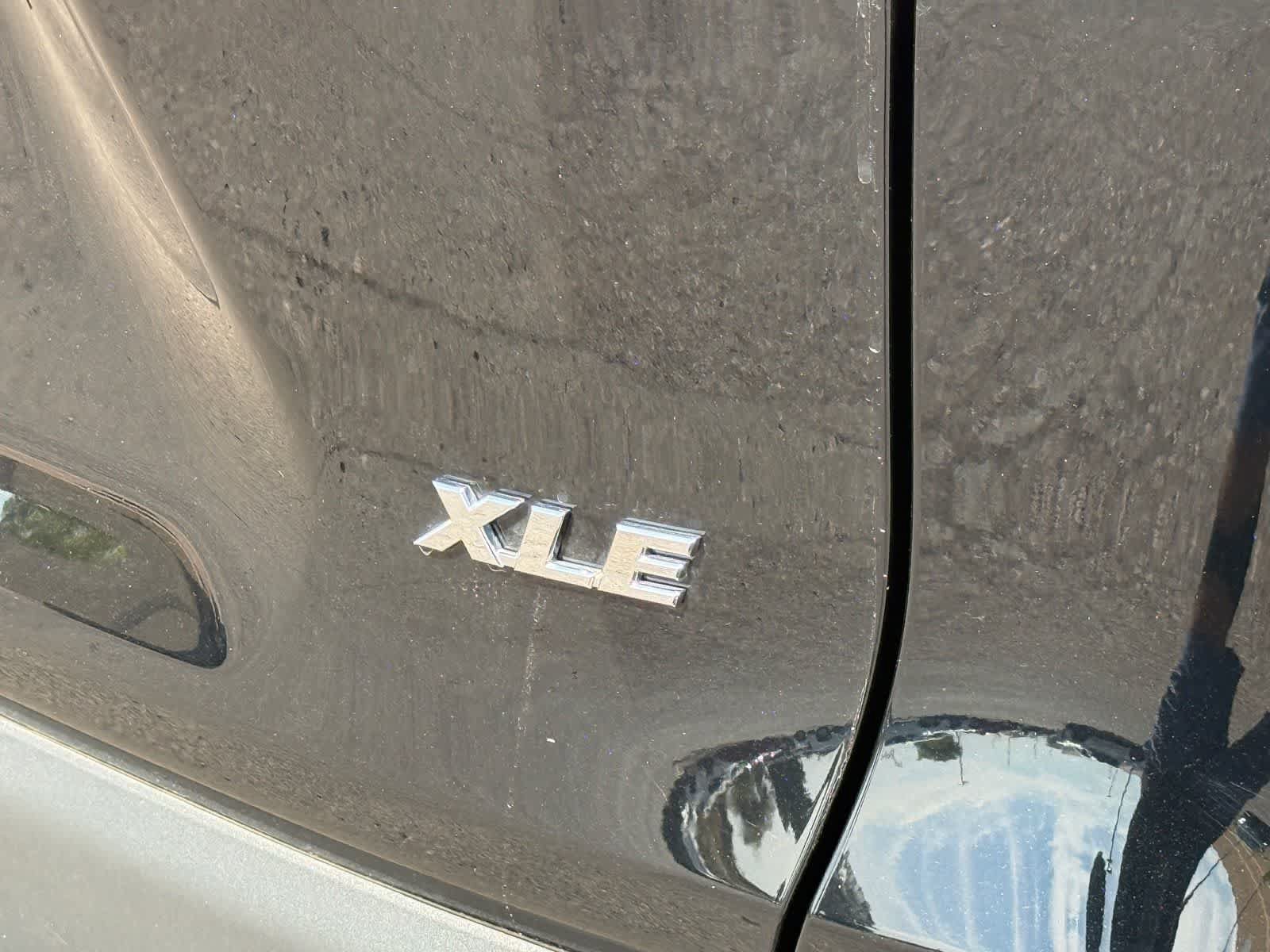 Used 2023 Toyota RAV4 XLE FWD image 8
