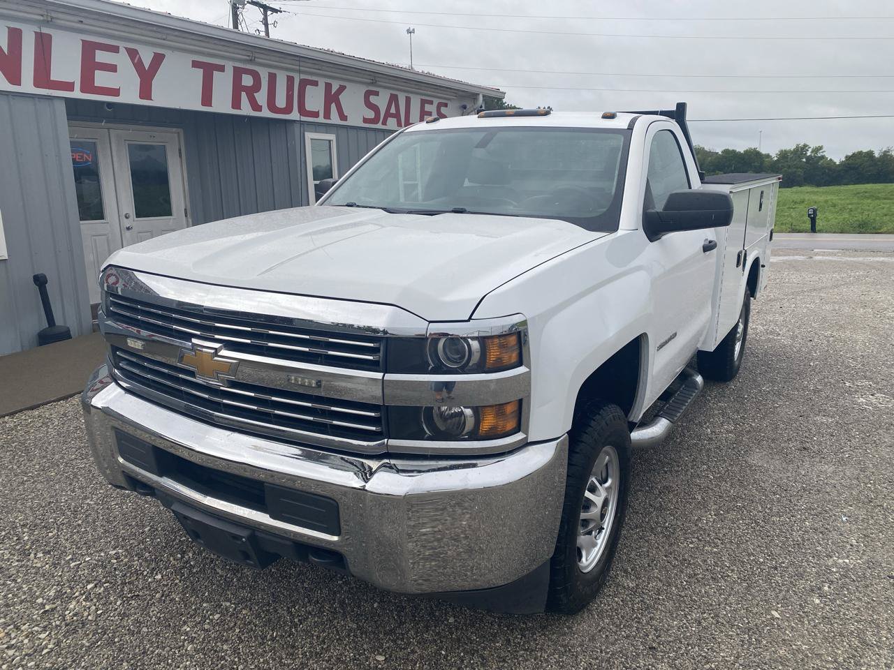 Used 2018 Chevrolet Silverado 2500 W/T w/ WT Fleet Convenience Package AWD/4WD image 3