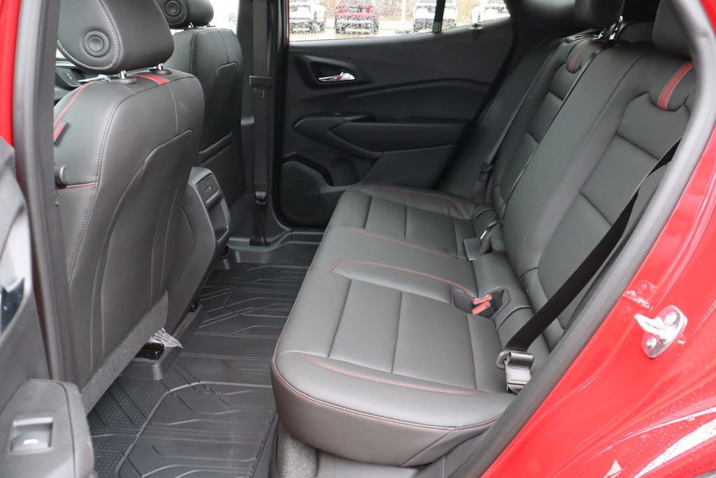 New 2026 Chevrolet Trax RS w/ Sunroof Package image 34