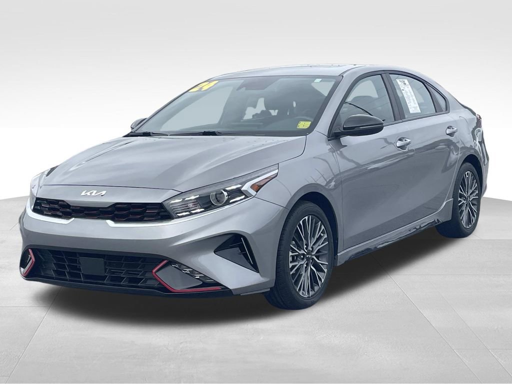 Used 2024 Kia Forte GT-Line w/ GT-Line Premium Package FWD image 8