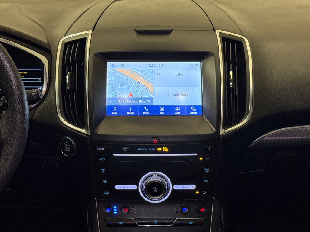 Used 2019 Ford Edge Titanium w/ Equipment Group 301A AWD/4WD image 16