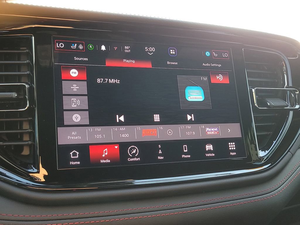 Used 2025 Dodge Durango GT image 23