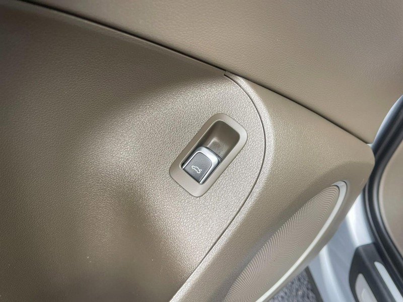 Used 2016 Audi Q5 2.0T Premium Plus w/ Technology Package image 23