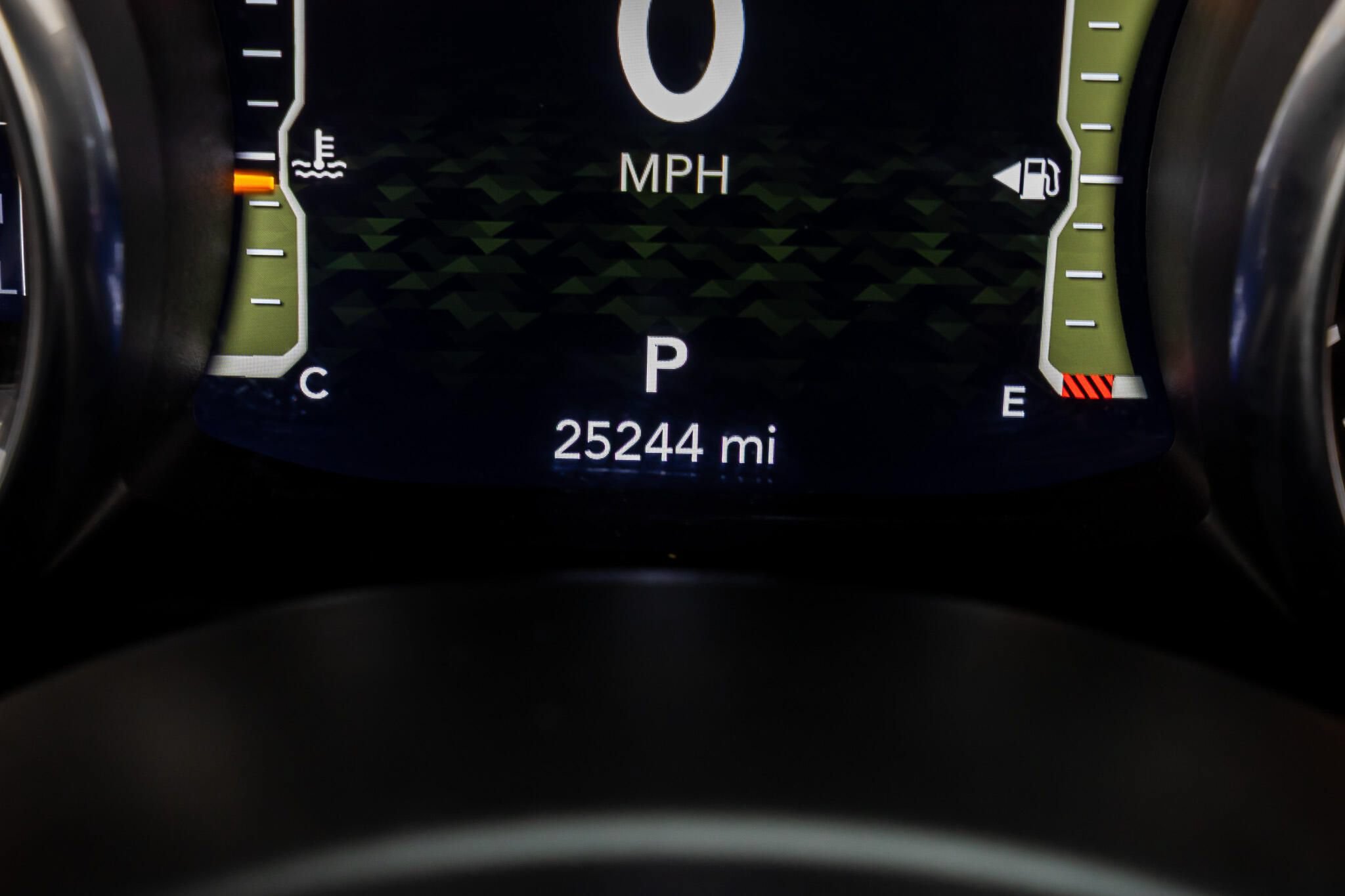 Used 2023 Jeep Wrangler Unlimited Rubicon w/ LED Lighting Group AWD/4WD image 18