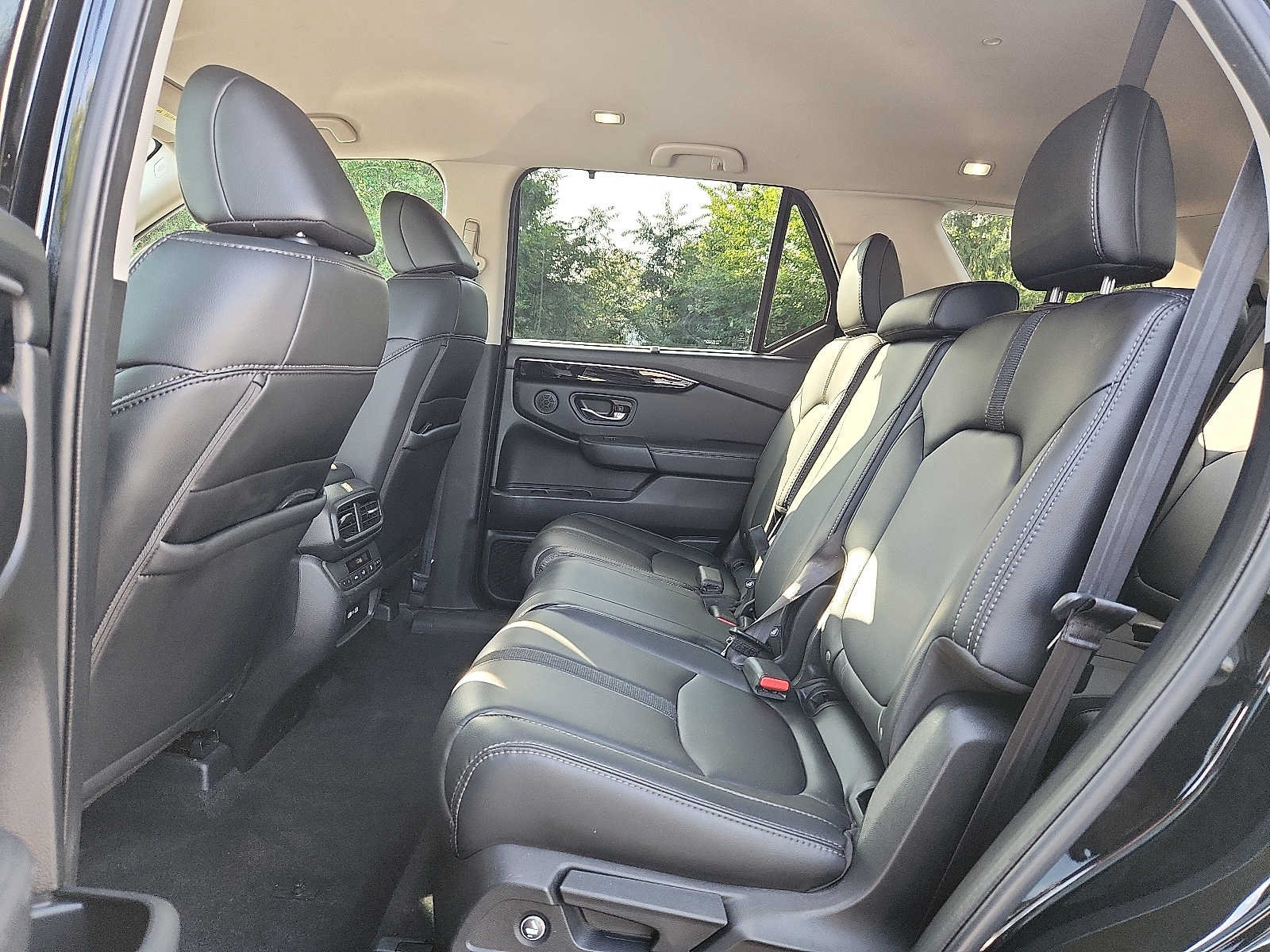 Certified 2023 Honda Pilot EX-L image 10