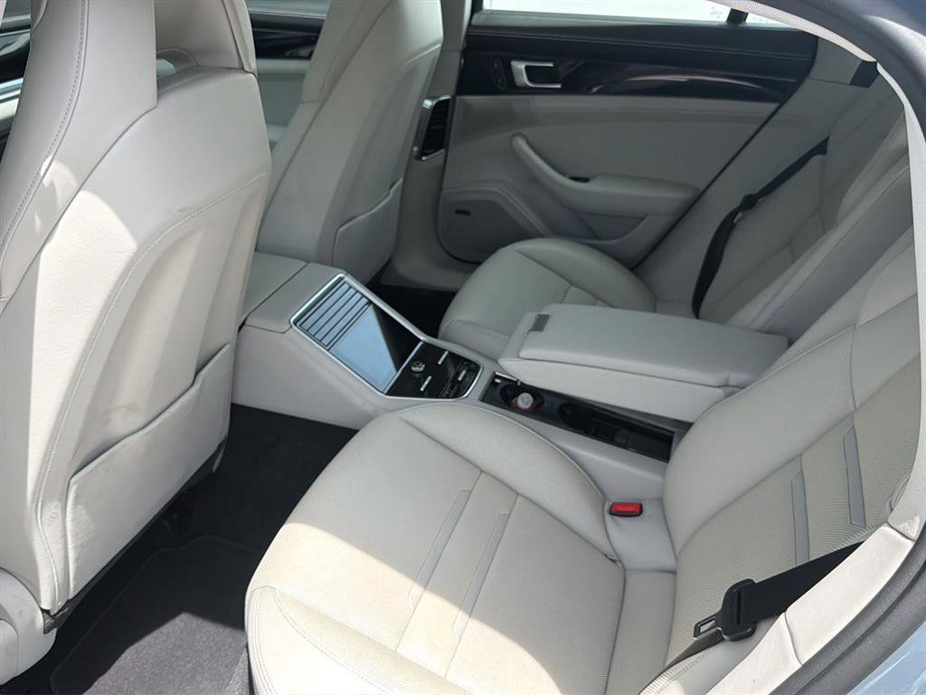 Used 2018 Porsche Panamera 4S AWD/4WD image 9