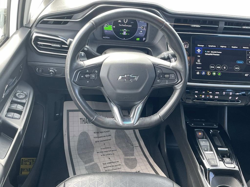 Used 2023 Chevrolet Bolt LT w/ Infotainment Package image 13