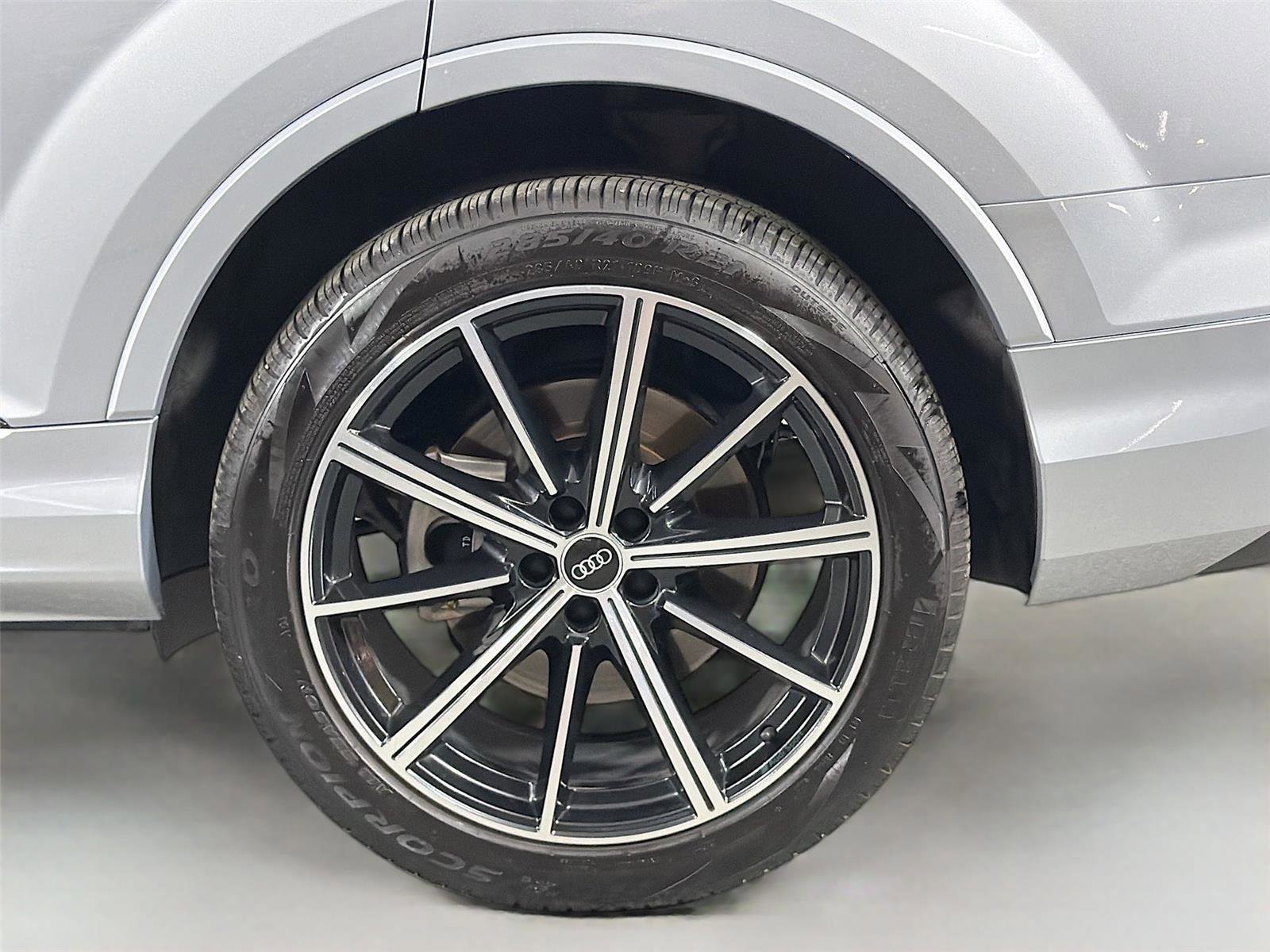 Used 2021 Audi Q7 3.0T Premium Plus w/ Executive Package AWD/4WD image 31