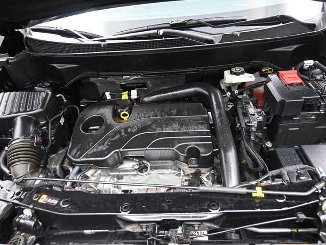 Used 2025 Chevrolet Equinox LT w/ Convenience Package II image 30