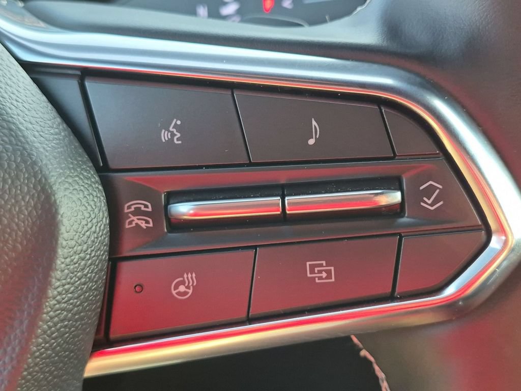 Used 2025 Chevrolet Traverse Z71 AWD/4WD image 19