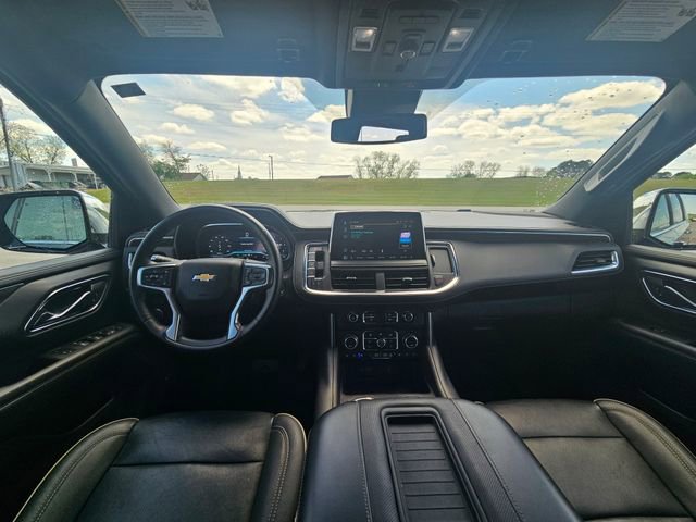 Used 2023 Chevrolet Suburban Premier AWD/4WD image 12