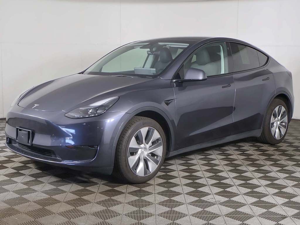 Used 2023 Tesla Model Y Long Range AWD/4WD image 12