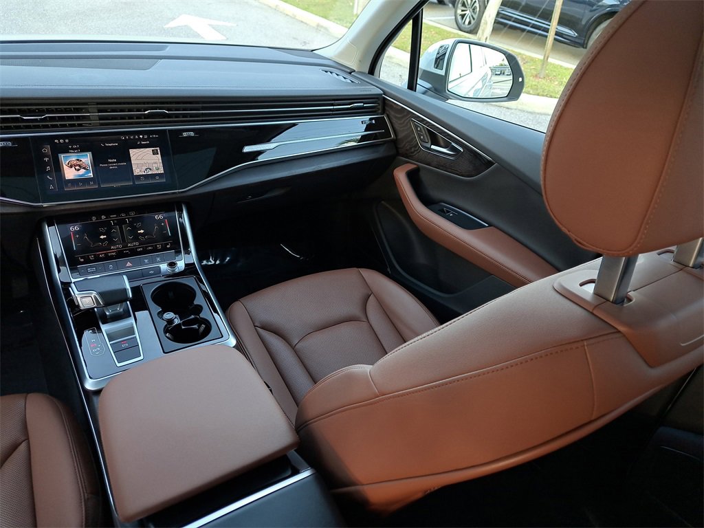 Used 2024 Audi Q7 3.0T Premium Plus w/ Premium Plus Package image 25
