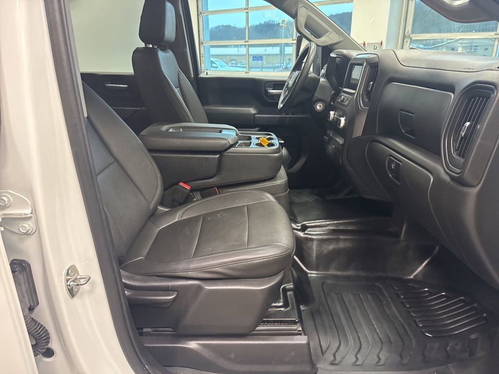 Used 2023 GMC Sierra 2500 Pro w/ Convenience Package image 22