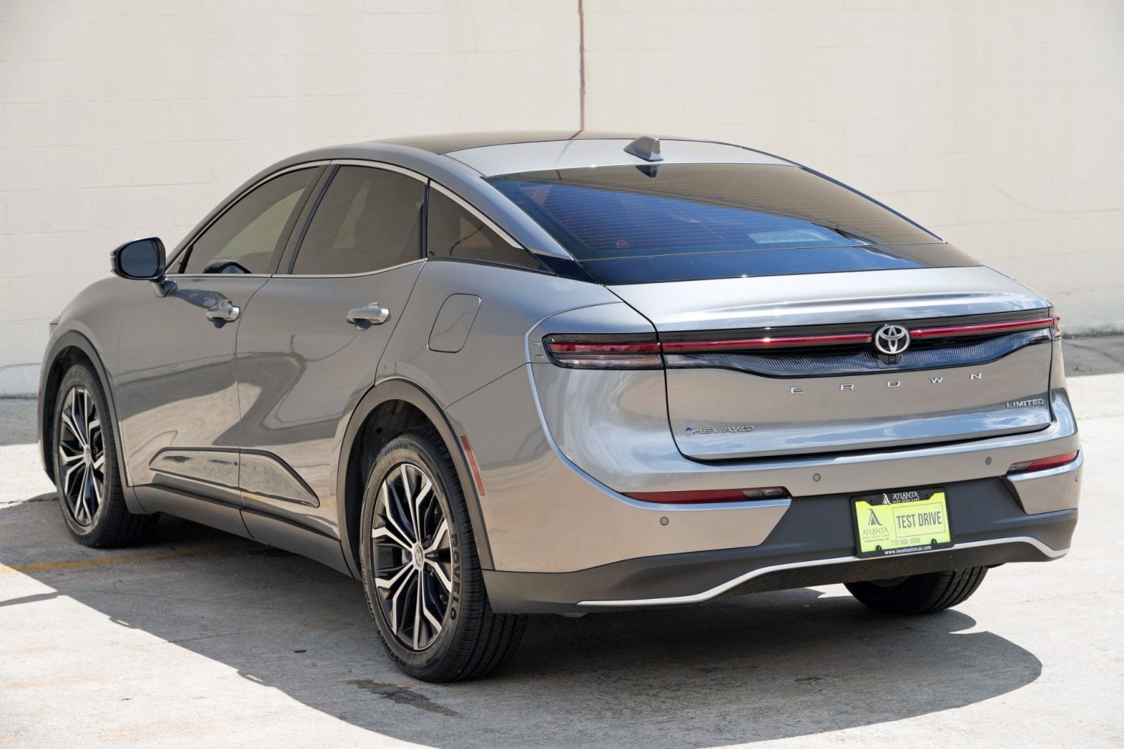 Used 2024 Toyota Crown AWD/4WD image 49